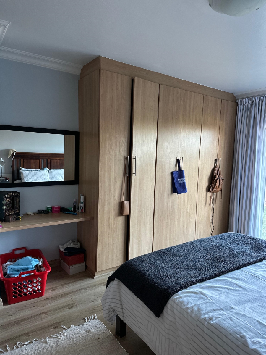 To Let 2 Bedroom Property for Rent in Outeniqua Strand Western Cape
